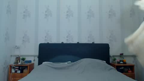 lilu_cute25 online show from May 6, 2026, 7:30 pm