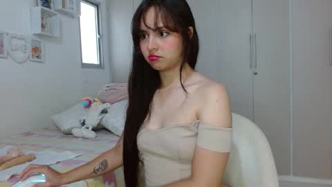 Snapshot of lily_crushx chatting on October 3, 2025, 9:12 pm Lirio         online show from October 3, 2025, 9:12 pm