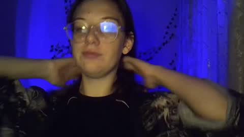 lily_ember online show from October 20, 2025, 5:13 pm