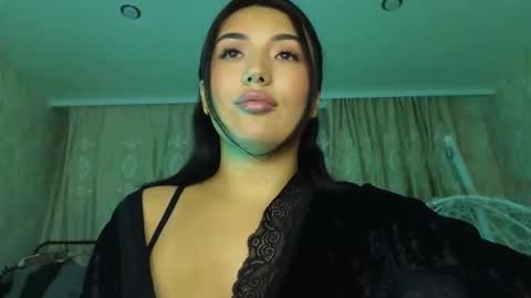 Lily online show from February 10, 2026, 2:54 pm