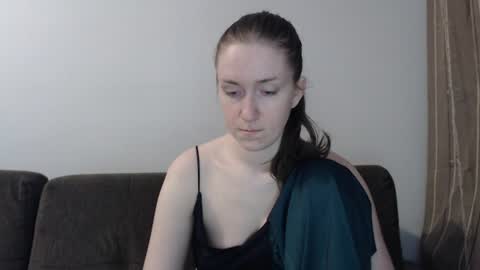 Snapshot of lily_love_x chatting on June 25, 2026, 4:56 am lily_love_x online show from June 25, 2026, 4:56 am