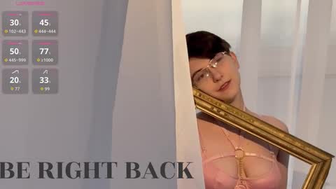 Lily online show from November 2, 2025, 2:36 am