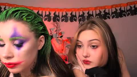 Lily online show from October 29, 2025, 8:10 pm