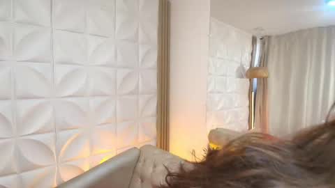 Snapshot of lily_rousee_ chatting on November 21, 2025, 12:48 pm Lily Lauren online show from November 21, 2025, 12:48 pm