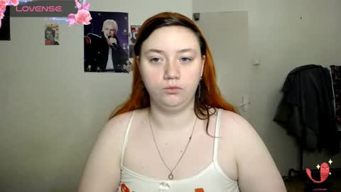 Snapshot of lily_shamy chatting on January 21, 2025, 4:48 pm Alice online show from January 21, 2025, 4:48 pm