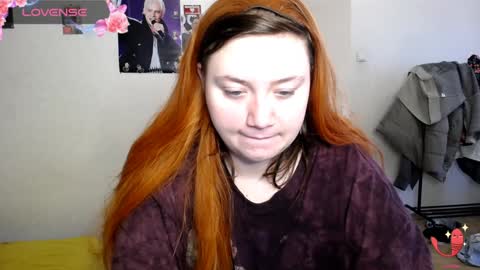 Snapshot of lily_shamy chatting on January 22, 2025, 11:12 am Alice online show from January 22, 2025, 11:12 am