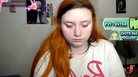 Snapshot of lily_shamy chatting on January 30, 2025, 3:29 pm Alice online show from January 30, 2025, 3:29 pm