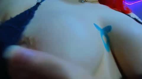 lily_stone04 online show from September 19, 2025, 6:15 am