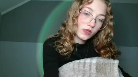 Snapshot of lily_tayberry chatting on February 3, 2026, 8:08 am small lily online show from February 3, 2026, 8:08 am