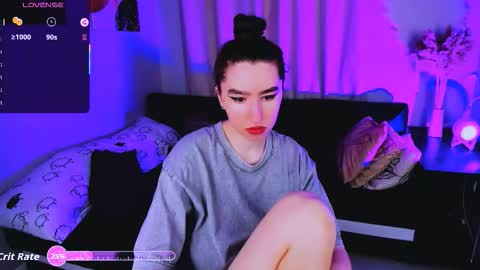 Snapshot of lily_xbaby chatting on October 1, 2025, 6:52 am LILY online show from October 1, 2025, 6:52 am