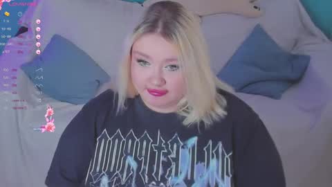 Lily online show from March 2, 2025, 2:30 am