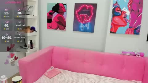 Lily online show from September 21, 2025, 6:04 am