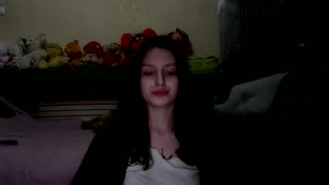 lilycandy_ online show from February 6, 2025, 5:09 pm