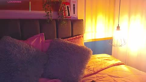Snapshot of lilycute__ chatting on October 15, 2025, 7:58 pm CALL ME L I L Y online show from October 15, 2025, 7:58 pm