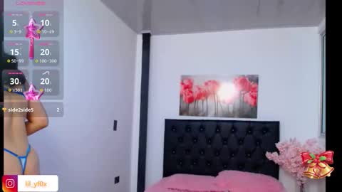 lilyfox23 online show from December 22, 2025, 12:35 pm