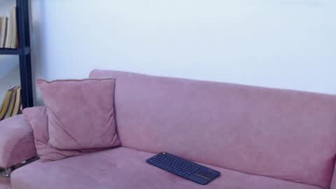 lilyfox23 online show from March 31, 2026, 1:55 pm