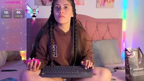 Lily online show from October 2, 2025, 2:40 am