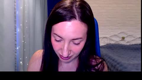 Lily online show from February 10, 2026, 8:51 am