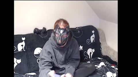 LilyOnTour online show from January 17, 2026, 12:04 am