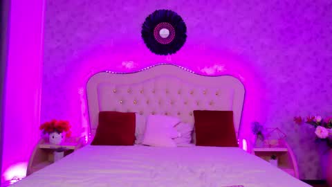 Snapshot of lilyrose_ chatting on May 18, 2026, 4:07 am online show from May 18, 2026, 4:07 am