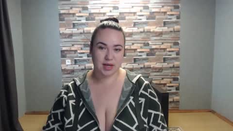 busty princess online show from November 9, 2025, 7:39 am