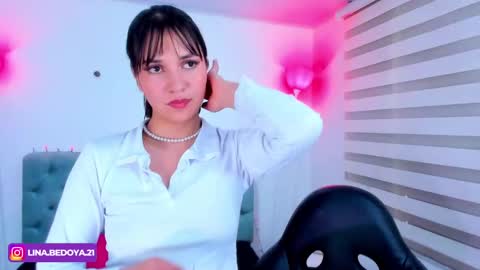  Lina Bedoya  online show from January 23, 2025, 5:42 pm