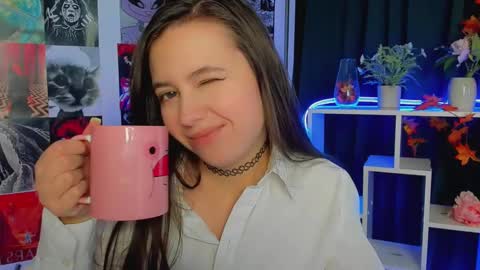 Snapshot of lina_brownie chatting on December 13, 2024, 5:16 am Lina online show from December 13, 2024, 5:16 am