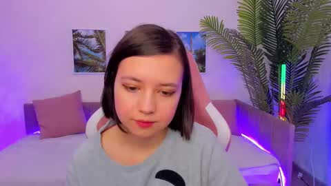 Snapshot of lina_brownie chatting on February 5, 2025, 5:20 am Lina online show from February 5, 2025, 5:20 am