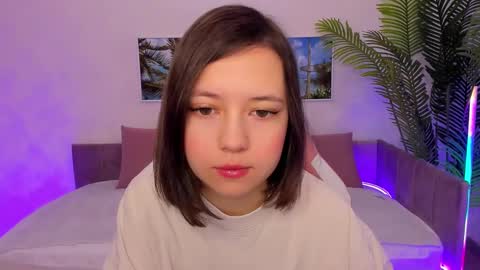 Snapshot of lina_brownie chatting on February 22, 2025, 1:44 am Lina online show from February 22, 2025, 1:44 am