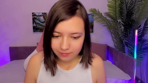 Snapshot of lina_brownie chatting on March 9, 2025, 5:33 am Lina online show from March 9, 2025, 5:33 am