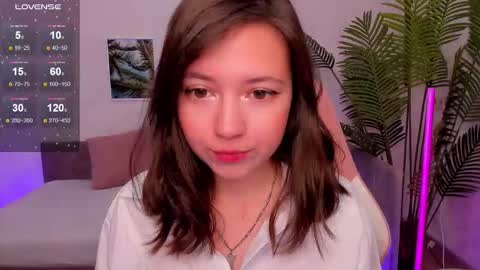 Snapshot of lina_brownie chatting on September 9, 2025, 2:11 am Lina online show from September 9, 2025, 2:11 am