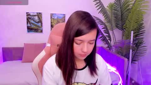 Snapshot of lina_brownie chatting on October 9, 2025, 3:04 am Lina online show from October 9, 2025, 3:04 am