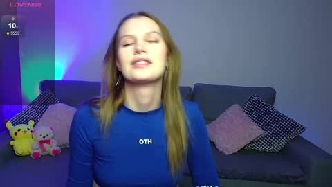 lina_bush online show from January 19, 2025, 11:01 am