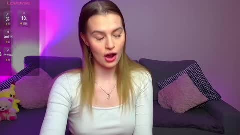 lina_bush online show from February 2, 2025, 5:10 am