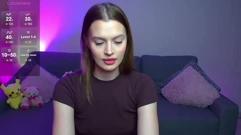 lina_bush online show from February 15, 2025, 12:01 pm