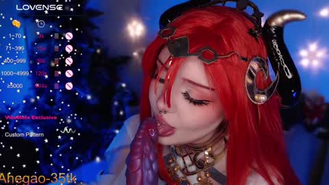 Hey im Lina Ur cosplay waifu  online show from December 15, 2024, 8:04 pm