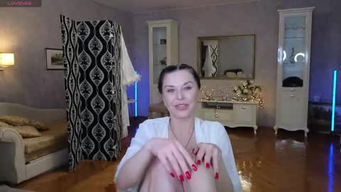Snapshot of lina_flore chatting on May 8, 2026, 8:14 pm lina_flore online show from May 8, 2026, 8:14 pm