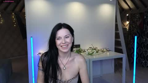 Snapshot of lina_flore chatting on June 5, 2026, 10:15 pm lina_flore online show from June 5, 2026, 10:15 pm