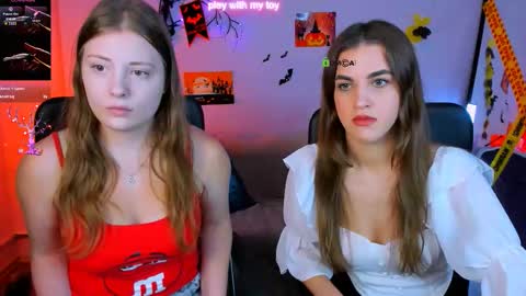 lina_fox12 online show from October 26, 2025, 1:06 pm