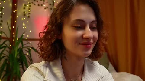 Lina -  online show from February 16, 2025, 8:44 pm