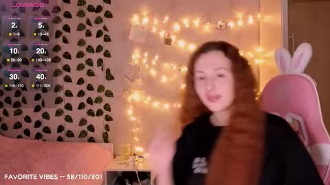 Snapshot of lina_red_x chatting on September 17, 2025, 8:43 pm Lina Red X online show from September 17, 2025, 8:43 pm