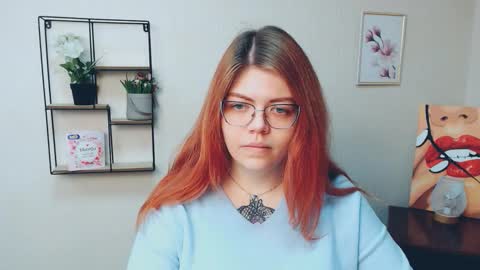 lina_ri online show from October 29, 2025, 10:17 am