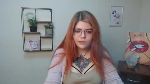 lina_ri online show from November 8, 2025, 6:51 pm