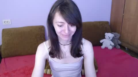 Snapshot of lina_rouge_ chatting on May 18, 2026, 5:13 am Lina Rouge online show from May 18, 2026, 5:13 am