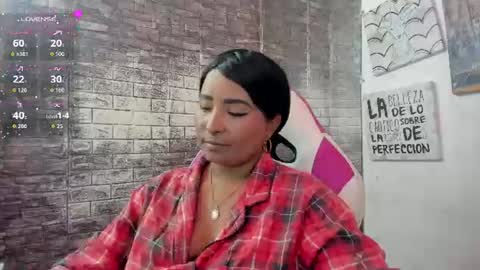 Snapshot of lina_sanchezih chatting on July 15, 2026, 2:22 pm LINA SANCHEZ online show from July 15, 2026, 2:22 pm