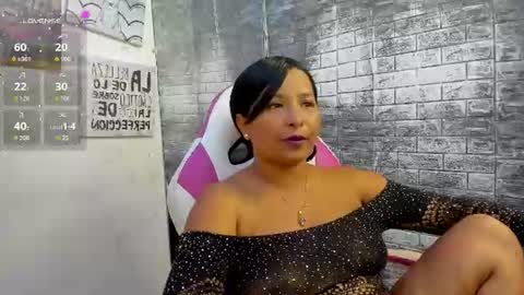 Snapshot of lina_sanchezih chatting on July 20, 2026, 1:46 pm LINA SANCHEZ online show from July 20, 2026, 1:46 pm