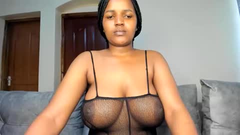 lina sexy58 online show from December 4, 2025, 9:51 am