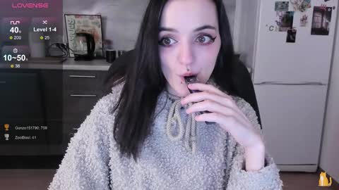 Lina 3  1715622743 online show from January 5, 2026, 5:27 pm