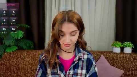 Snapshot of linaage chatting on September 10, 2025, 4:40 pm Lina online show from September 10, 2025, 4:40 pm