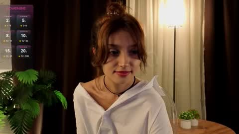 Snapshot of linaage chatting on September 22, 2025, 4:09 pm Lina online show from September 22, 2025, 4:09 pm